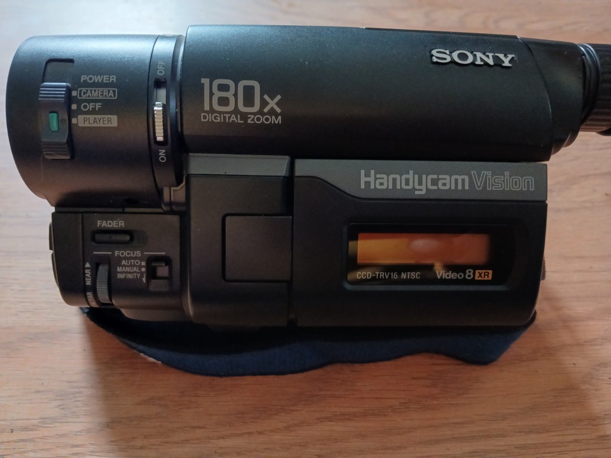 SONY VideoHi8Handycam CCD-TRV116 ④ Sony CCD-TRV16 Camcorder - Black for sale online | eBay