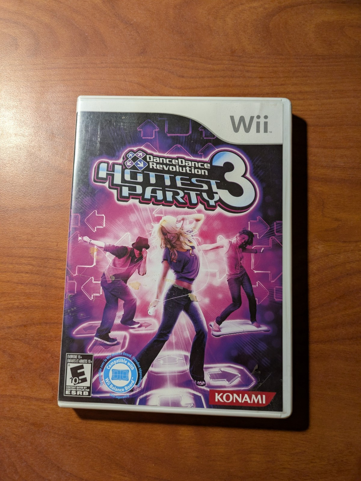 Dance Dance Revolution: Hottest Party 3 Bundle - Nintendo Wii