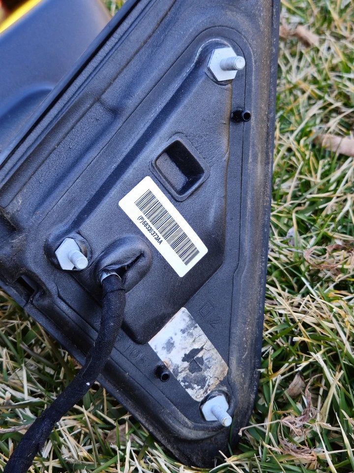 Espejo retrovisor plegable eléctrico Mopar Ram 1500 2009-2018 OEM lado del conductor Foto 3 de 4