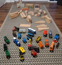 Lot Of 89 Wooden Tracks Cars Accessories Thomas Brio Battat Maxim Melissa Doug