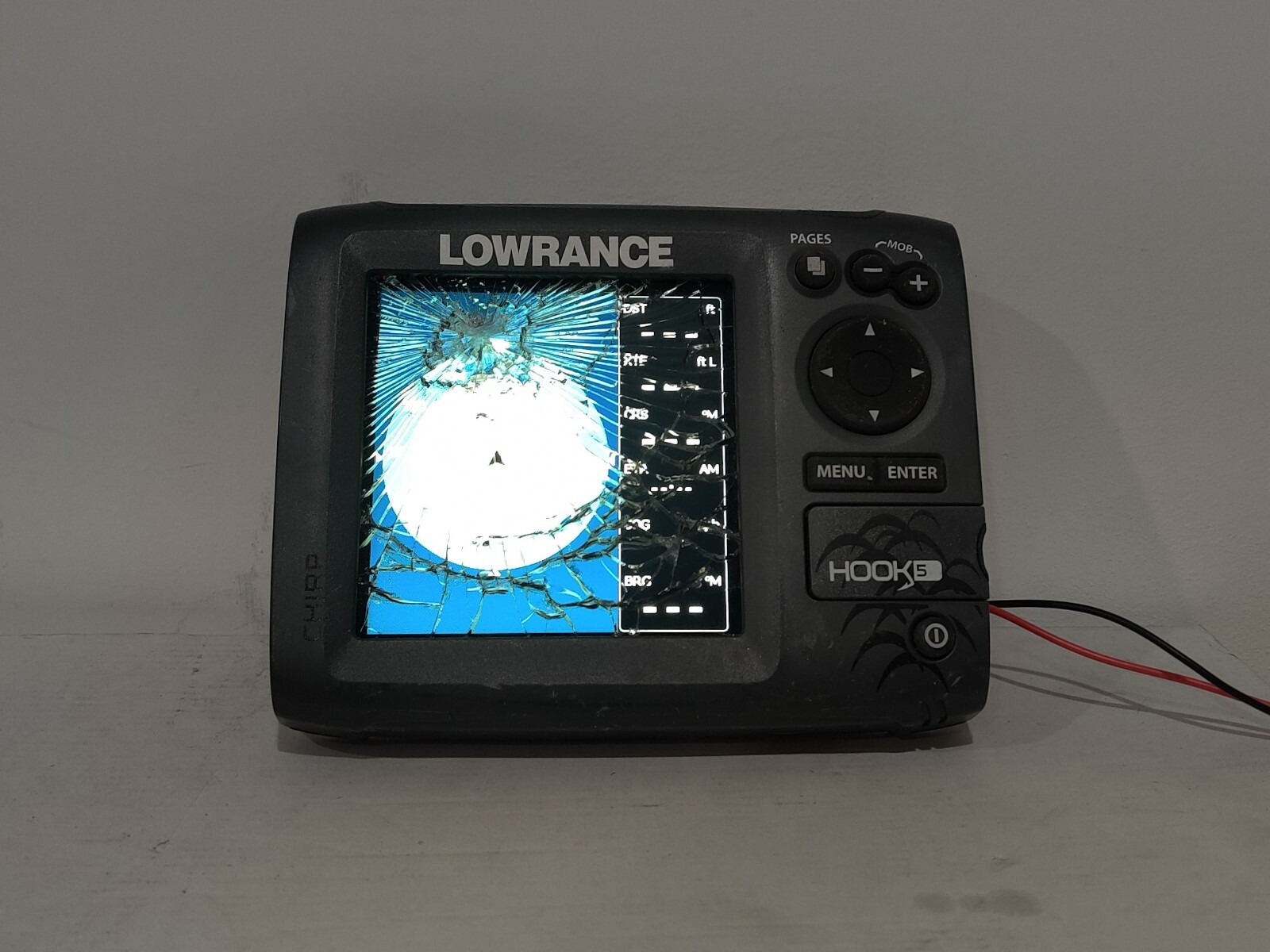 Lowrance HOOK-5 FishFinder Sonar Radar Mapping 000-12655-001