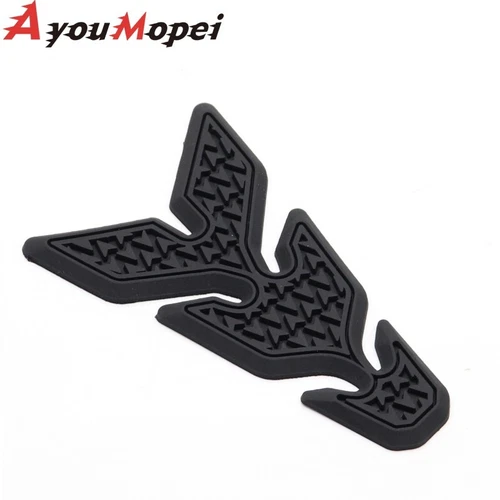 For YAMAHA MT07 MT-07 2021-2024 Black Rubber Side Fuel Tank Pad Sticker - Picture 4 of 9