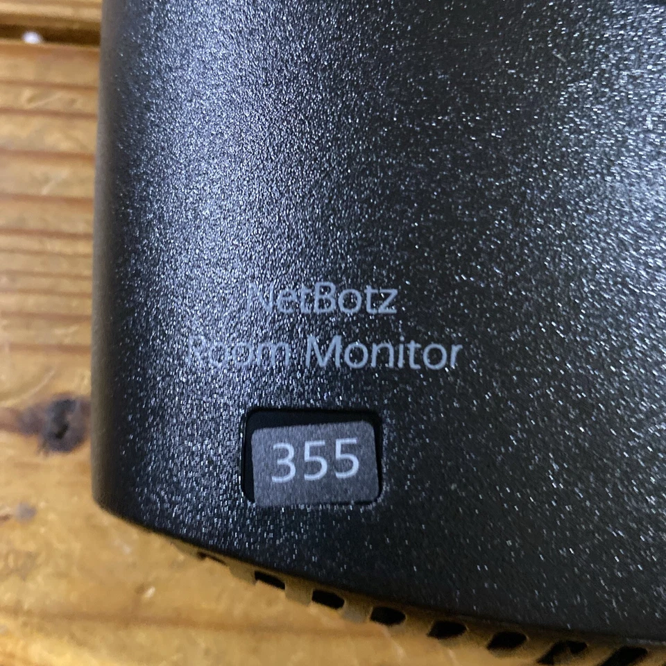 Monitor de habitación NetBotz 355 sintonizadores de TV y video apc by Schneider Electric NBWL0355... Foto 4 de 4