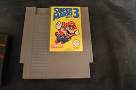 Videogame NES Nintendo Boxed Super Mario Bros. 3 1991 No Instructions