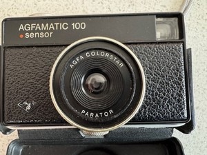 Agfa Agfamatic 100 Sensor 35mm Vintage Film Camera – Retro Collectible w/ Case