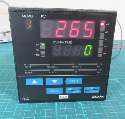 SHINKO FCD-13A-A/I Digital Indicator Controller