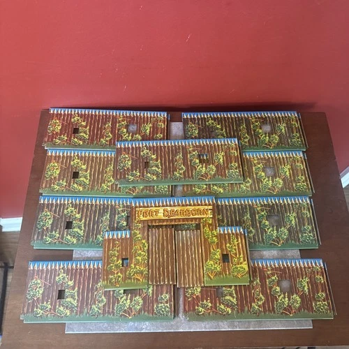 Marx 1951 Fort Dearborn Playset Tin Stockade Gate & Fence