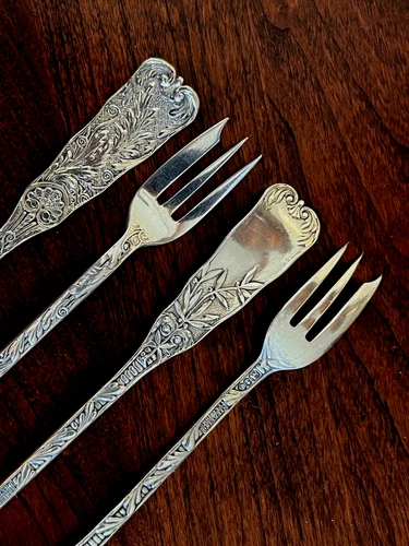 GORHAM 1885 Oyster Forks, Sterling Set of 4, "St Cloud Pattern" (VIDEO)