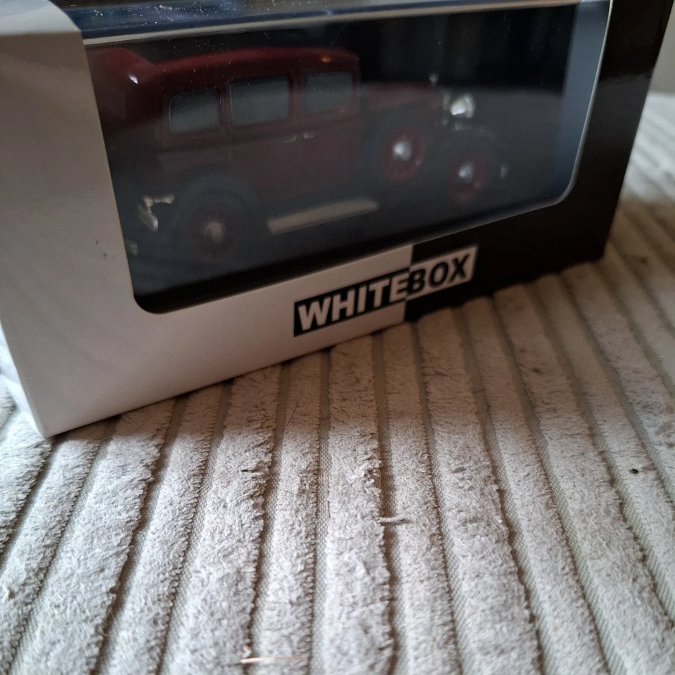 Whitebox 208836 VOLVO PV654,1933 in Maroon - Ltd to 1000 Models - 1/43 - Image 3 of 4