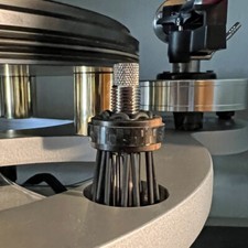 Solidair Audio Dark Star Pylons per giradischi Michell