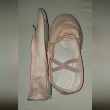 Ballet Slipper-Slippers in Light Pink Medium