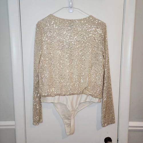 NEW Sincerely Jules Large Champange Sequin Bodysuit Top Long Sleeves V Cut Snap - Picture 3 of 7