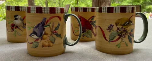Set of 4 Different Lenox Winter Greetings Everyday Mugs Mult-Bird Patterns Mint