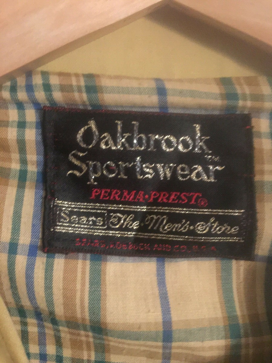 Sears Oakbrook Sportswear Windbreaker Jacket Preowned M/L Sears Oakbrook Sportswear Windbreaker Jacket Preowned M/L