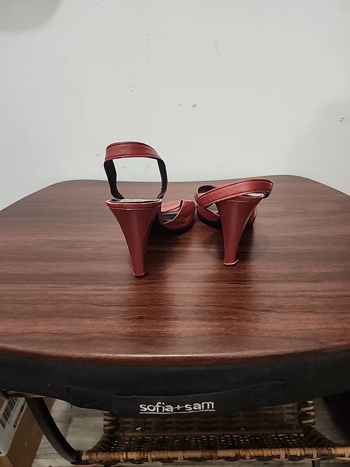 Vintage Christian Dior Souliers. 6 B - Image 4 of 4