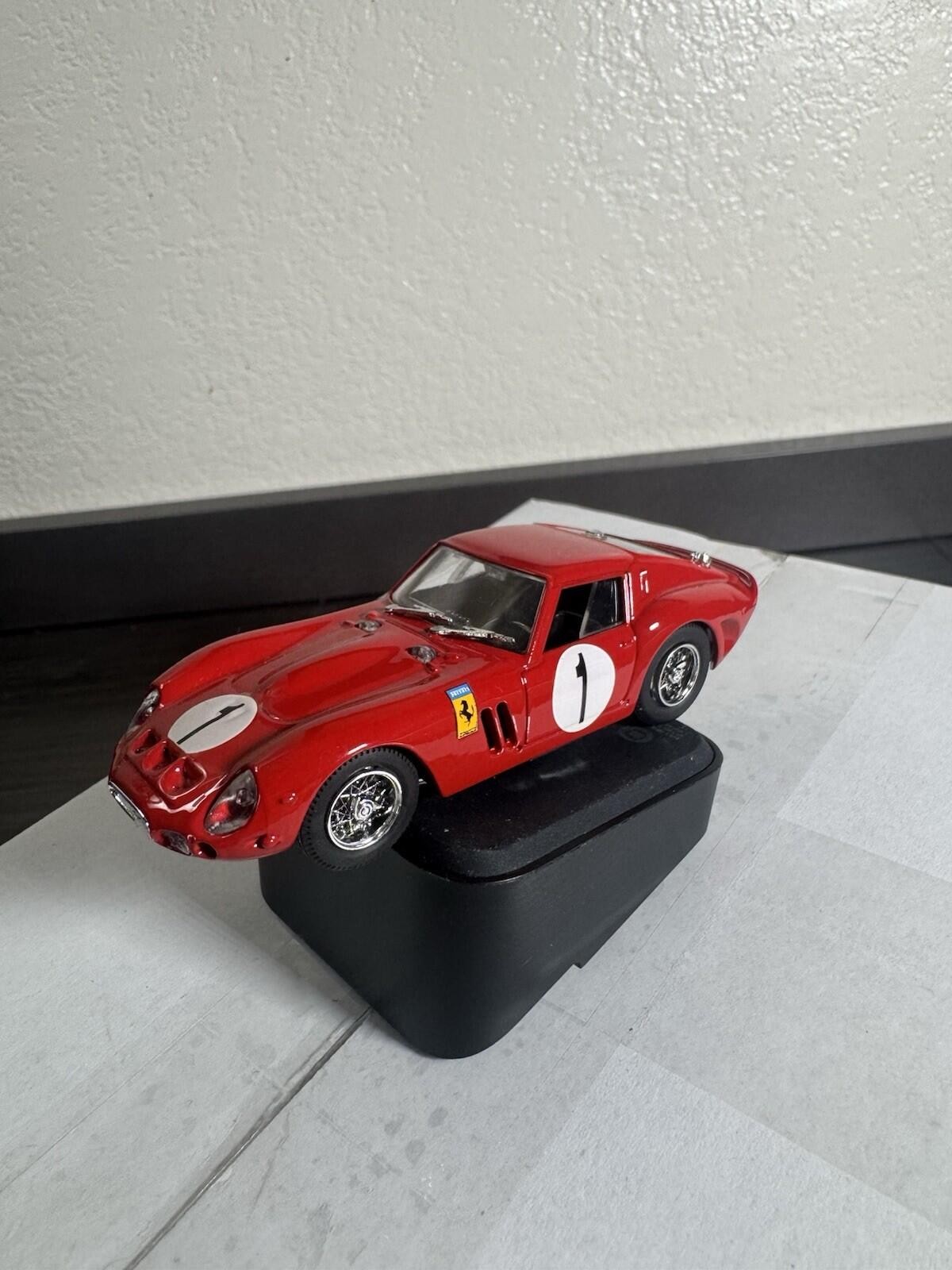 Bang Model Car Ferrari 250 GTO 1/43 Scale #1
