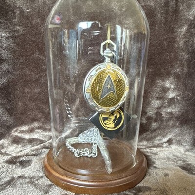 Star Trek Novelty Half Hunter Quartz Pocket Watch Gold w/ Chain and display