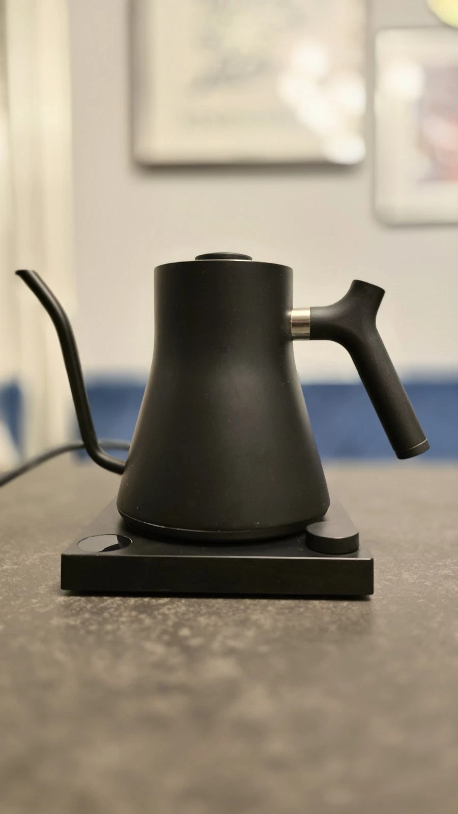 Fellow Stagg EKG Electric Gooseneck Pour-Over Kettle in Black
Opens in a new window or tab