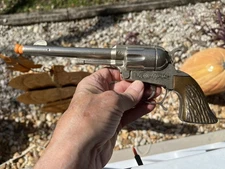 Excellent Classy nickel Roy Roger’s Cap Gun Toy Pistol Copper Stag Grips Working