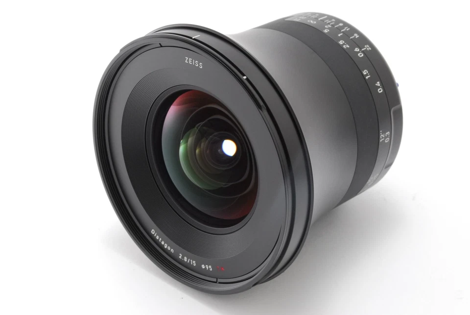 [ TOP MINT ] Carl Zeiss Distagon T* 15mm F/2.8 ZE Lens For Canon EF Mount JAPAN - Image 4 of 4