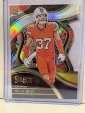 2023 Panini Select - Club Level Riley Moss #222 Red & Yellow Prizm Die-Cut (RC)