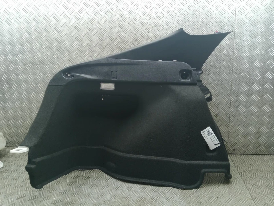 ALFOMBRA ALFOMBRILLA LATERAL IZQUIERDA TOYOTA PRIUS 6474047200C3 MK4 2015-2018 Foto 2 de 4