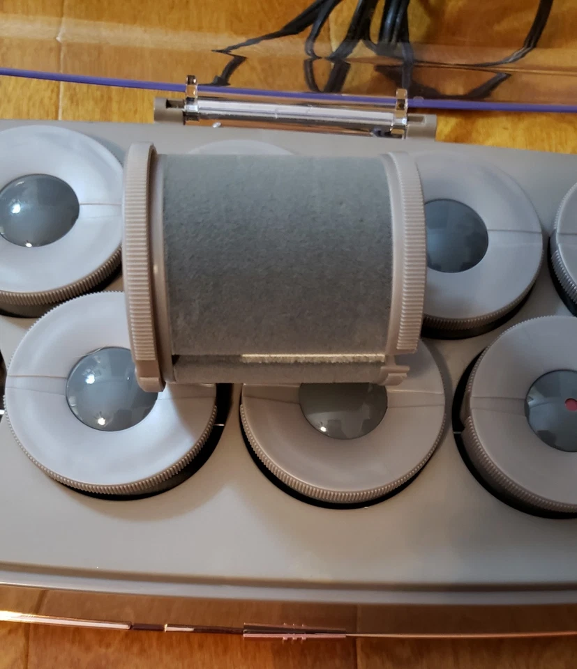 Infiniti Pro by Conair 8 rolos quentes elétricos grandes cinza/caixa transparente sem clipes - Imagem 4 de 4