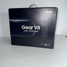 Samsung Gear VR SM-R324 with Controller Powered By Oculus New Opened Box