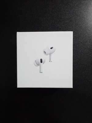 Apple AirPods Pro 2nd Generation with MagSafe Wireless Charging Case - White