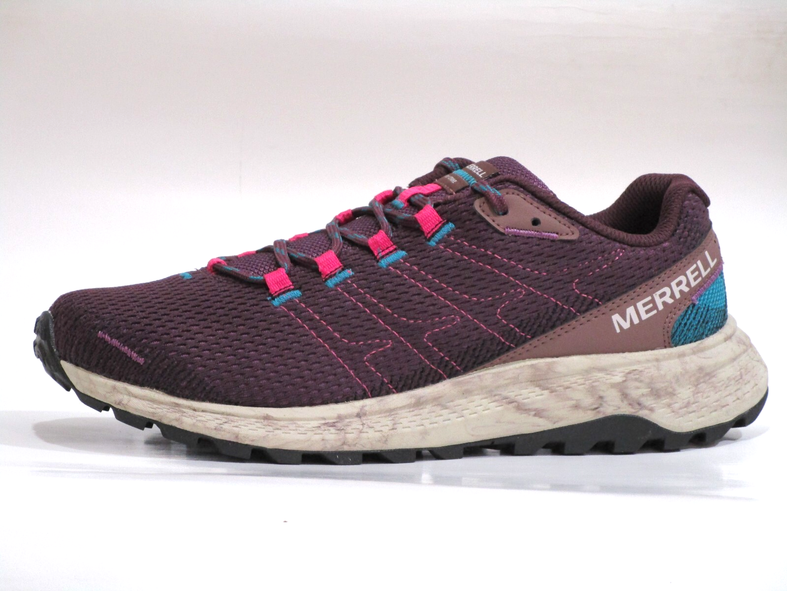 Scarpe da trail running Merrell Fly Strike J067064 da donna taglia 9 5 Medium US
