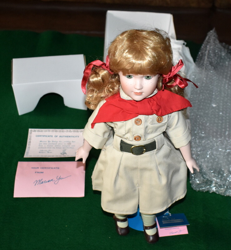 GIRL SCOUT 1989 19 1/2