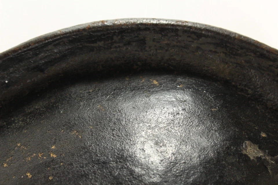 = Antiguo escudo de batalla redondo Mughal India Dhal del siglo XVIII armadura cuero y hierro Foto 3 de 4