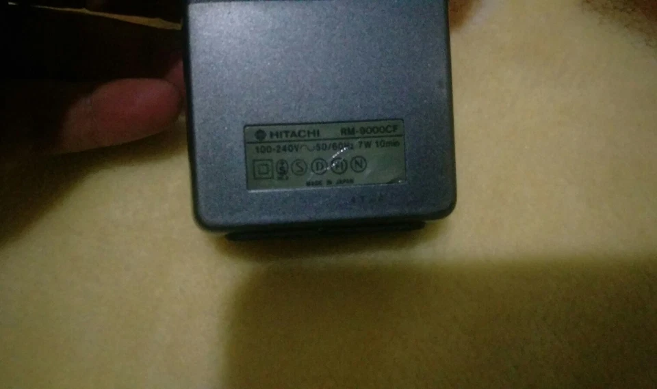 Barbeador masculino Hitachi vintage RM-9000CF preto 100 - 240 V Japão  - Imagem 3 de 4