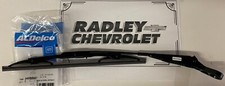 NEW GM OEM 17-23 XT5 LIFTGATE WIPER WASHER COMPONENTS- WIPER ARM ASSY 84986947