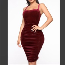 NWT All In Your Feels Velvet Midi Dress Burgundy