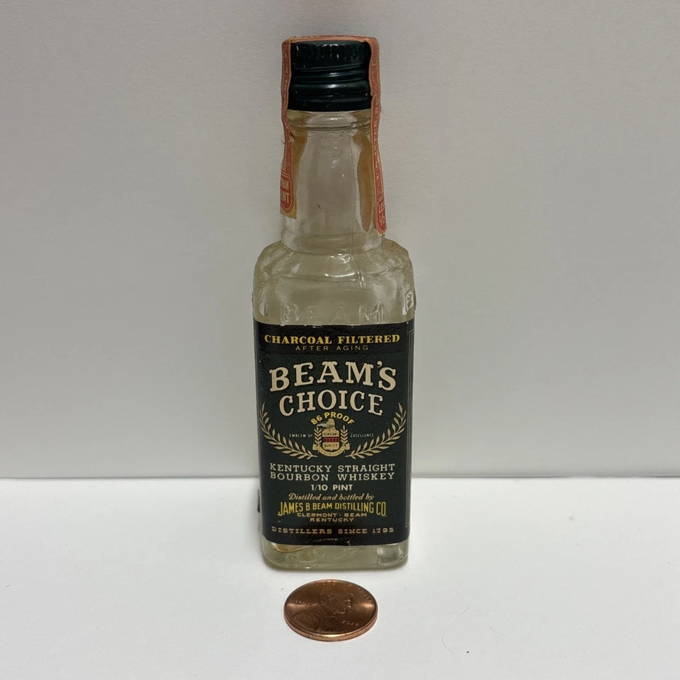 Botella miniatura vintage de whisky bourbon Jim Beam Kentucky vaso de 1/10 pinta Foto 2 de 4