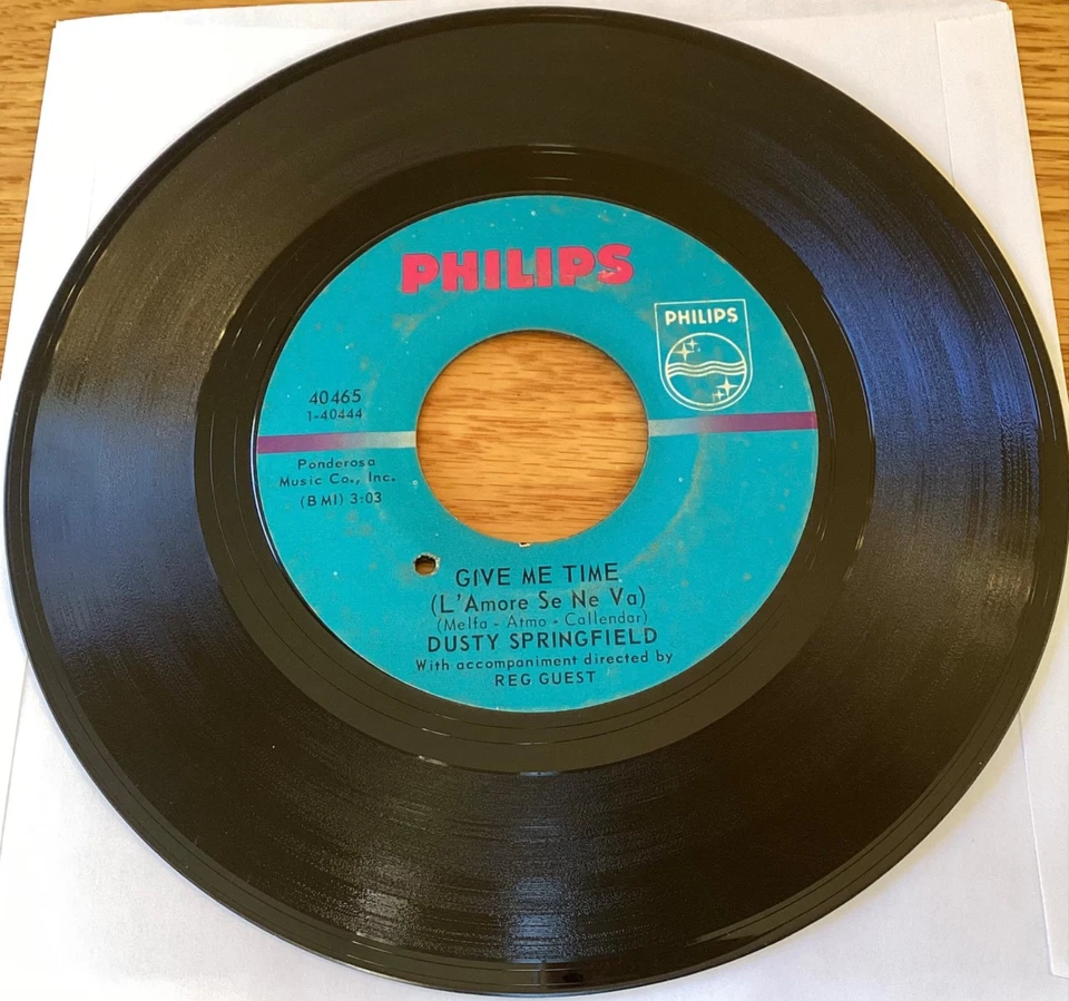 Dusty Springfield “The Look Of Love / Give Me Time (L'Amore Se Ne Va)” 7" 45 rpm - Image 3 of 4