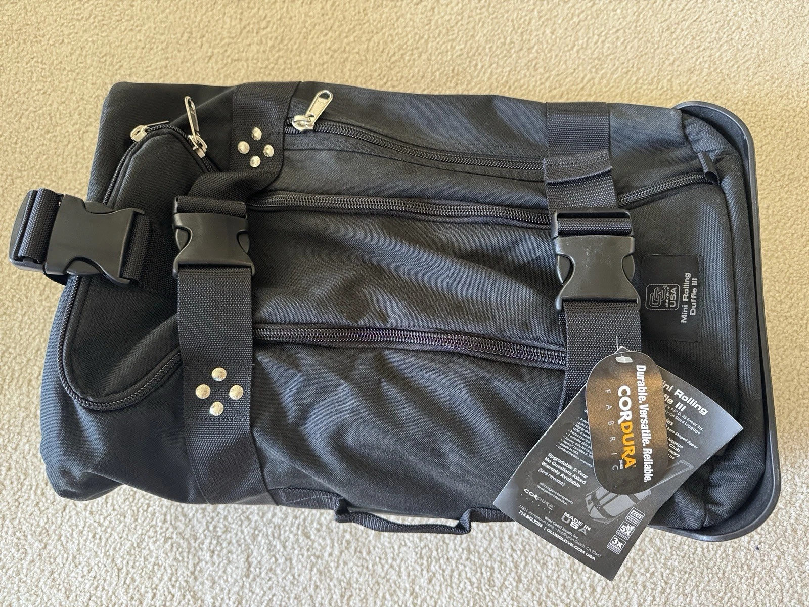 Club Glove USA Rolling Duffle III 22” Carry-On Travel Bag Cordura USA Made
Opens in a new window or