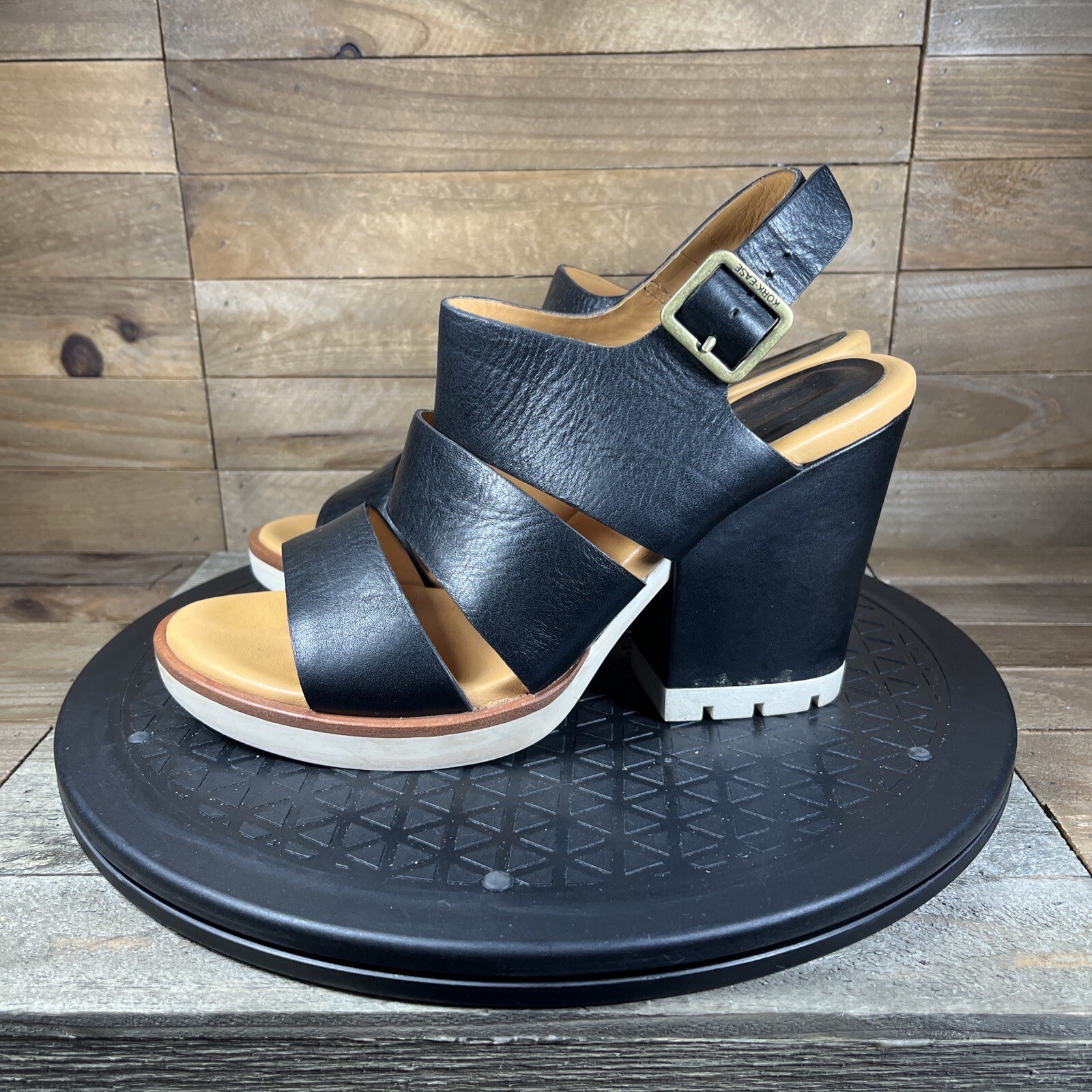 Korkease Womens Size 7 M Black Buckle Strap Sandals Chunky Heel Leather