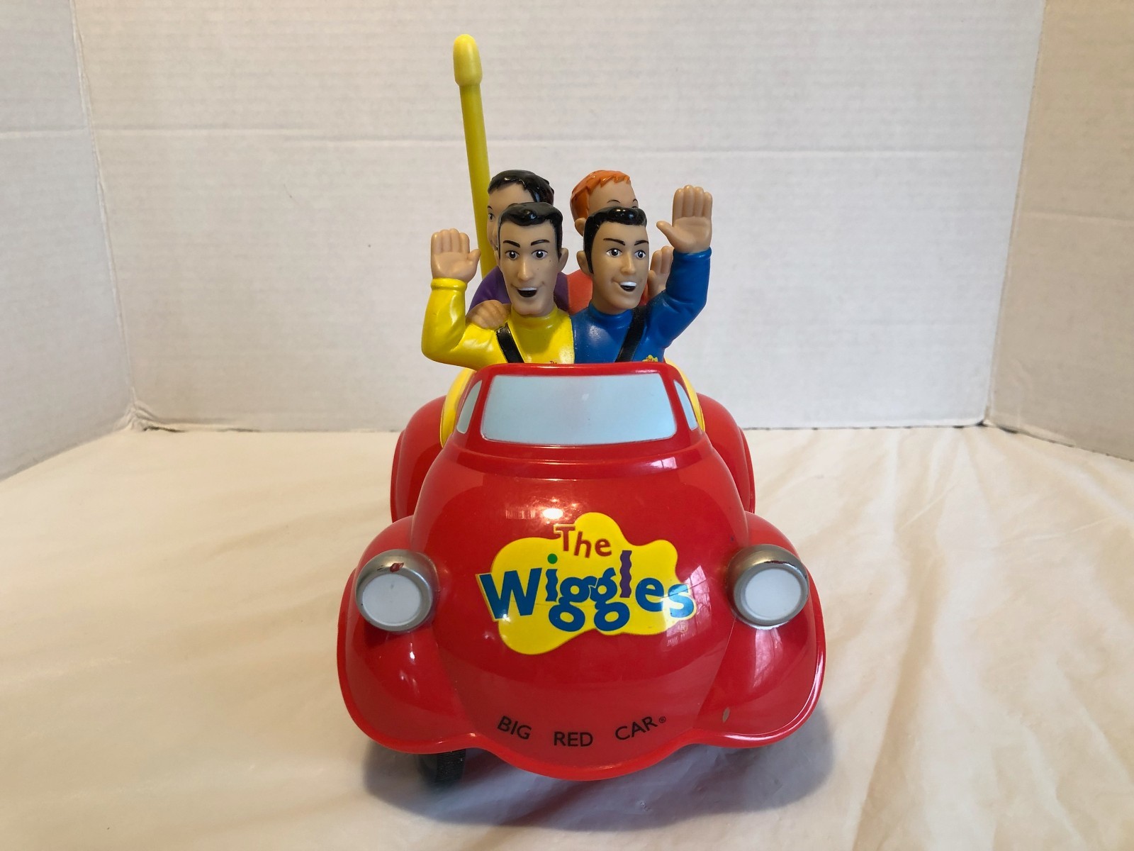 the wiggles big red car toy