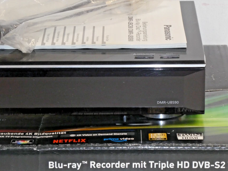 Panasonic DMR-UBS90 UHD 4K Blu-ray Recorder / 2TB HDD, OVP, FB&BDA, 2J.Garantie - Bild 3 von 4