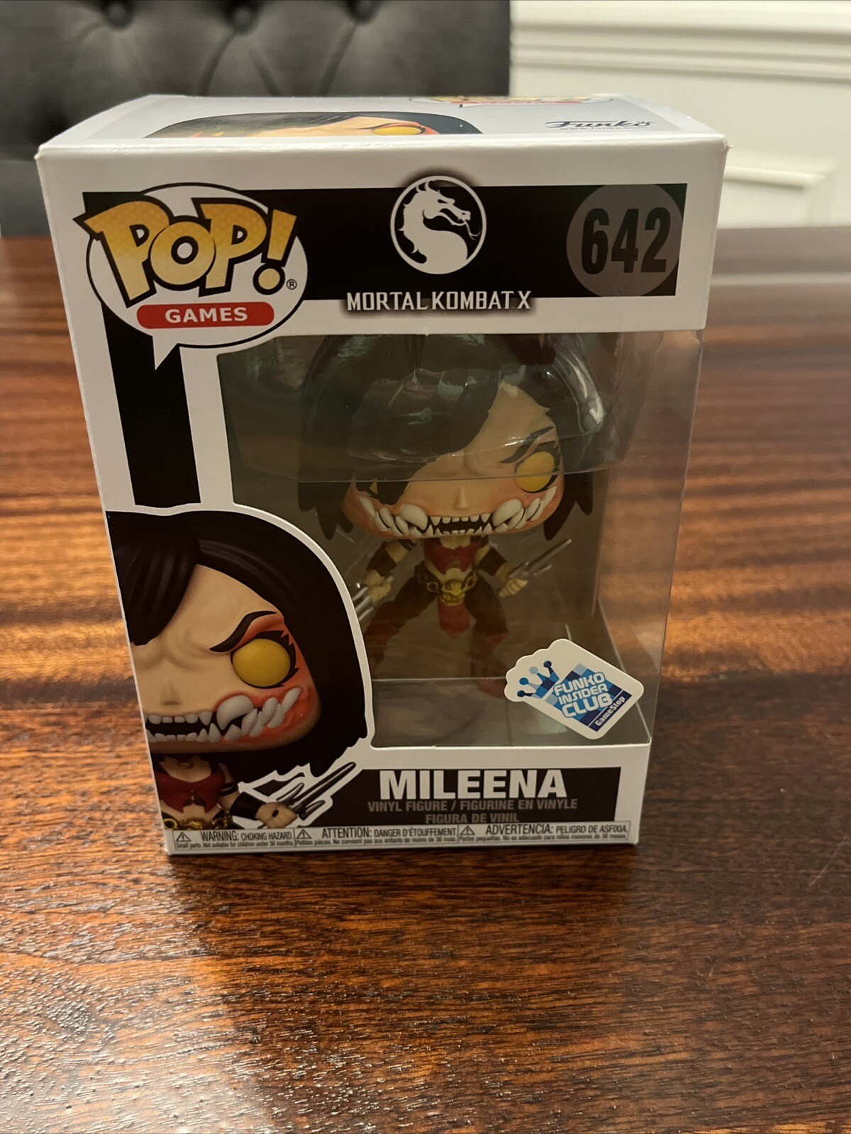 Funko Pop! Mileena #642 - Mortal Kombat - Gamestop Exclusive - In Protector