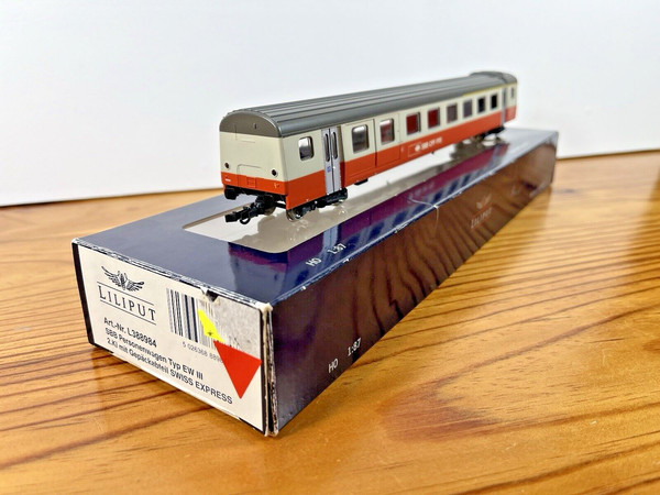 H0 - Liliput L388984 - SBB EW III Swiss Express 1st/baggage car