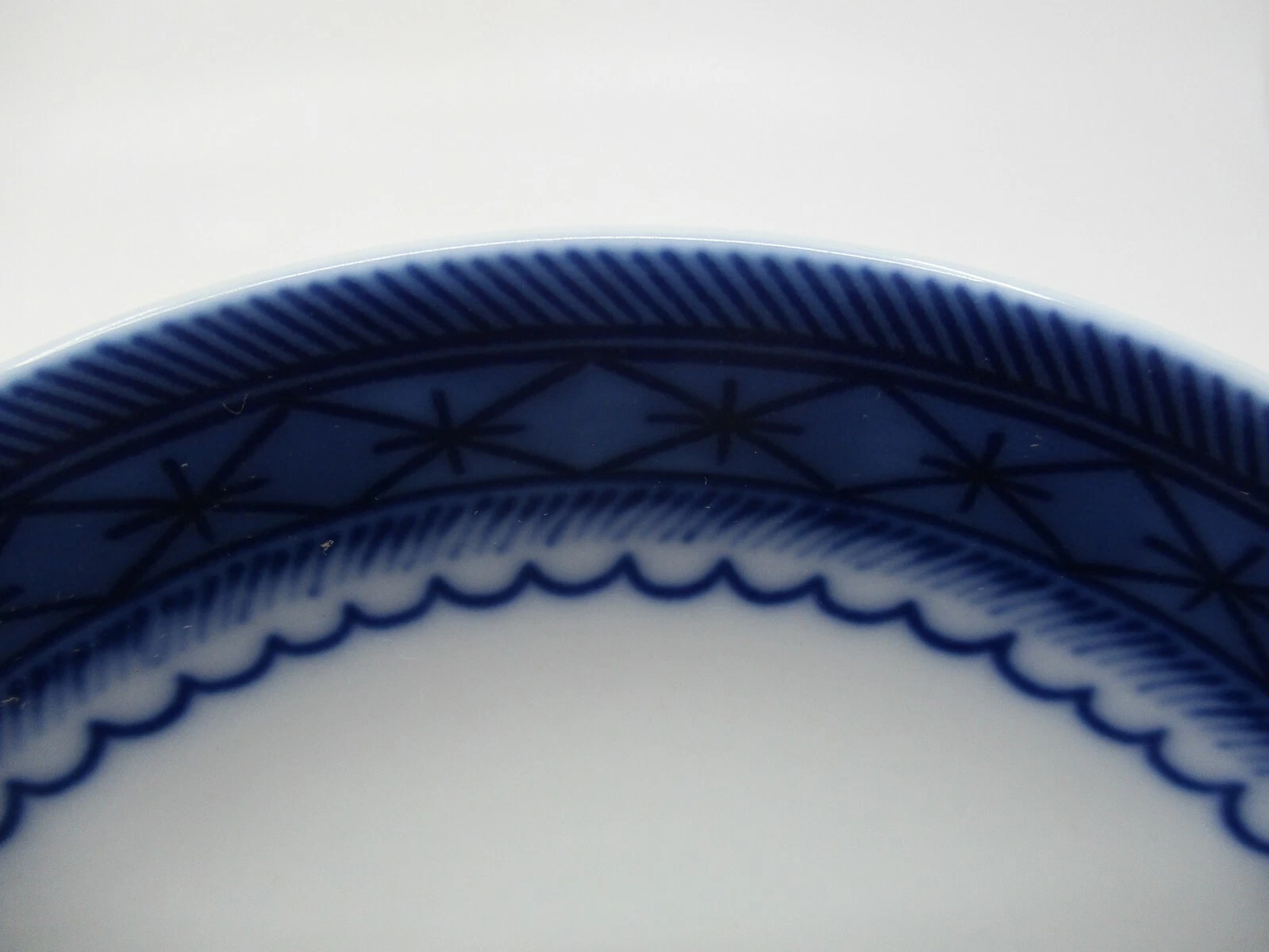 Mottahedeh Canton Cup & Saucer - Thumbnail 2
