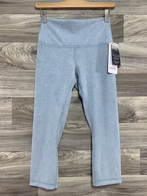 High-Rise Crop Snow Washed 