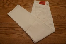 NWT MEN'S HUGO BOSS JEANS Multiple Sizes 640 Straight Fit Zip Fly Red Tag Ivory