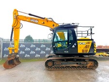 JCB JS131 LC Excavator (2018 ) (£27900 + Vat) E-720