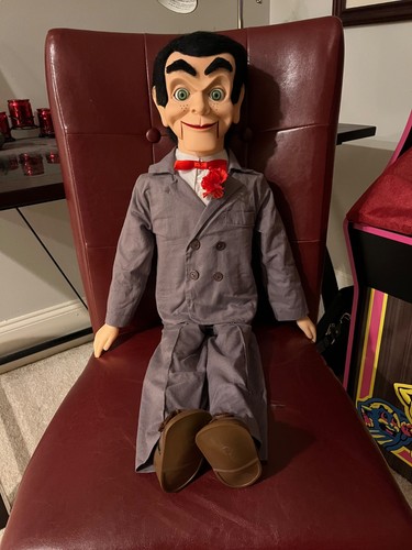 Super Deluxe Upgrade SLAPPY 30/Ventriloquist Dummy/Hair/Moving Eyes & Brows/Dent