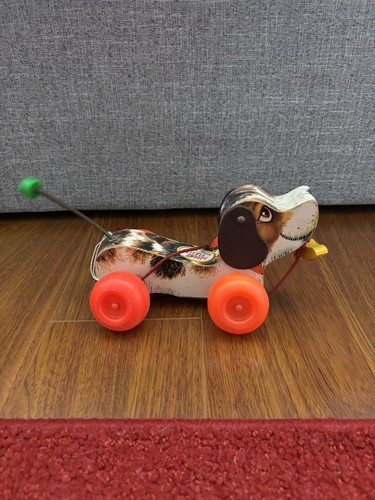 Vintage 1965 Fisher Price Little Snoopy Pull Toy 693
