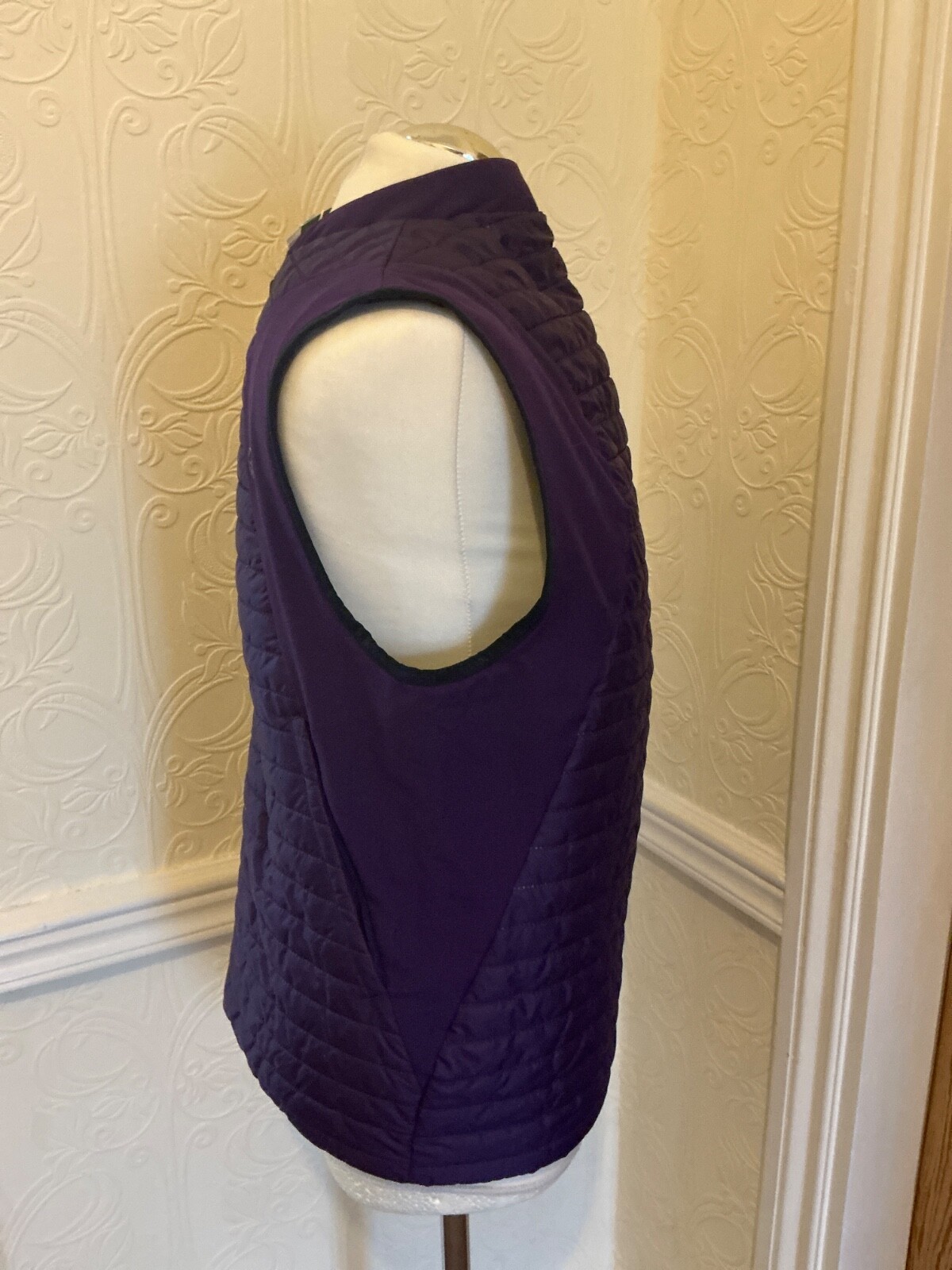 Lacoste Sports Reversible Gilet US S / M Chest 38" Purple Navy BNWT RRP £179 image 2